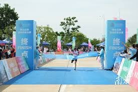 TA：随着主席选举临近，巴萨的长期引援议题根本无法提上议程