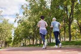 为什么“职业牌手”很少在输钱后去喝酒或抱怨？（职业牌手为何输后罕见借酒浇愁或抱怨？）